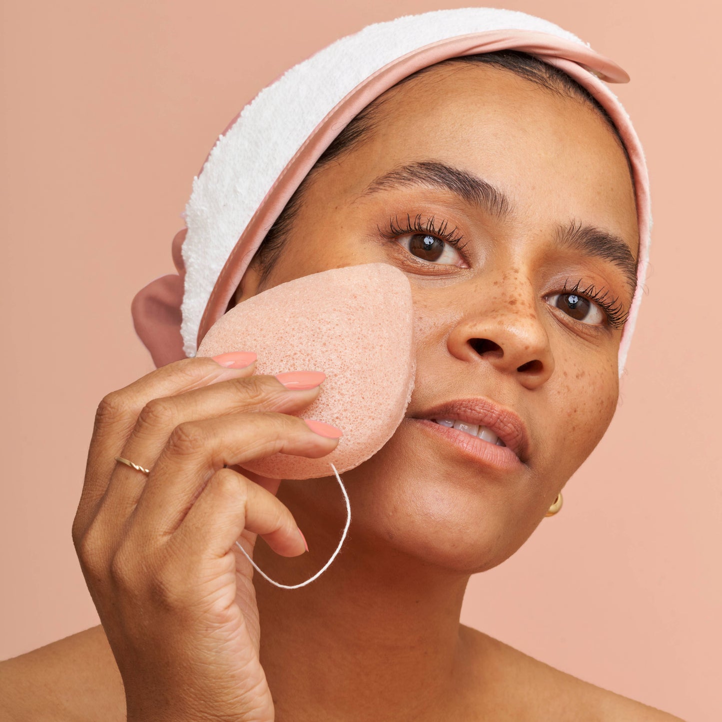 Konjac Facial Sponge Infused with Rose